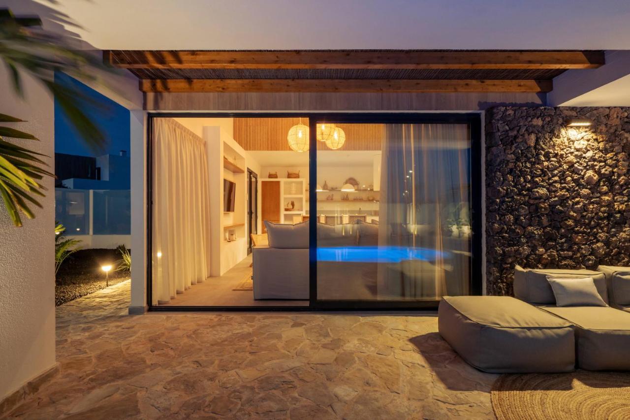 Villa Noma - Design Space With Pool In Corralejo Exteriér fotografie